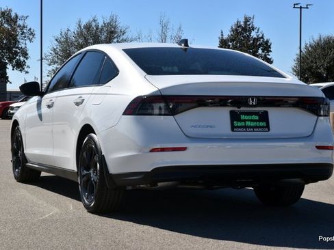 New 2025 Honda Accord SE image 4