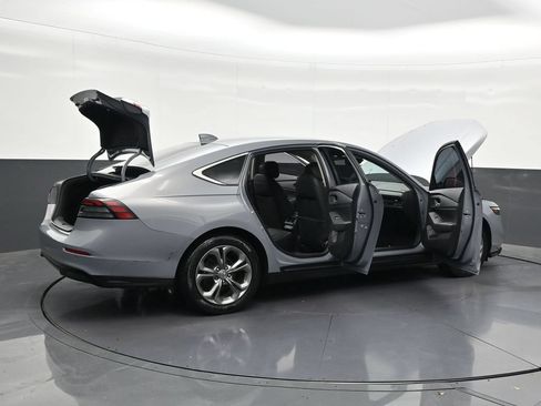 Used 2023 Honda Accord EX-L image 31