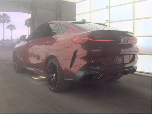 Used 2021 BMW X6 M50i w/ Executive Package image 5