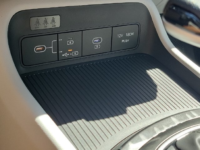New 2026 Hyundai Kona SE FWD image 13