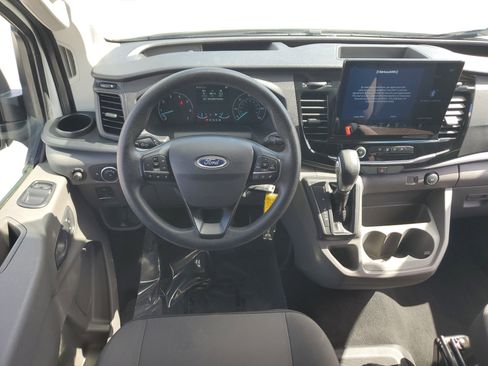 Used 2023 Ford Transit 350 XLT image 21