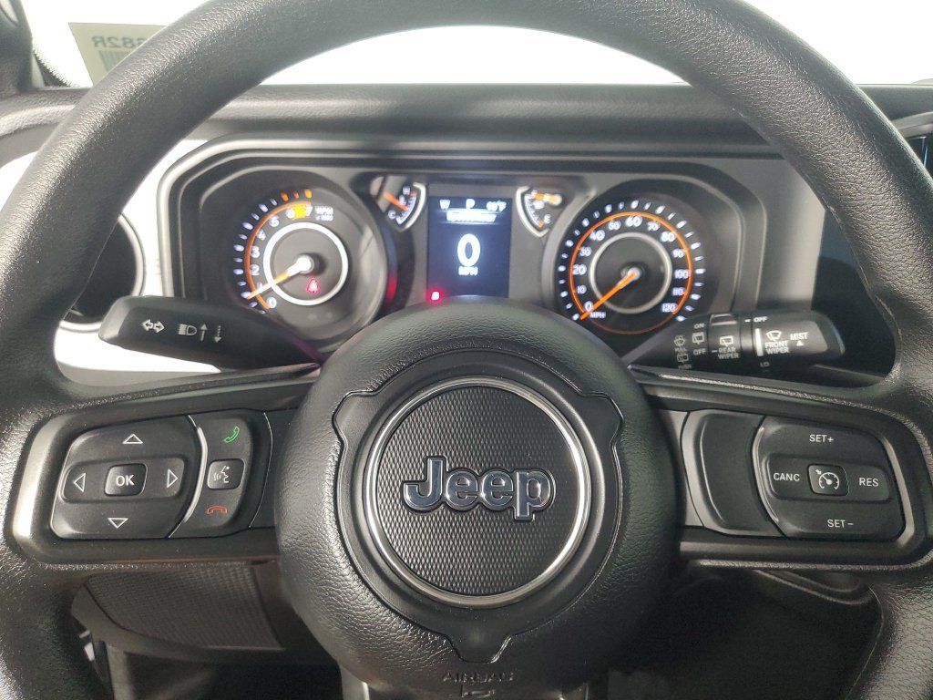 Used 2026 Jeep Wrangler Sport AWD/4WD image 24