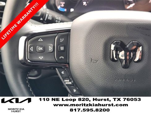 Used 2025 RAM 1500 Limited w/ Body Color Bumper Group image 28