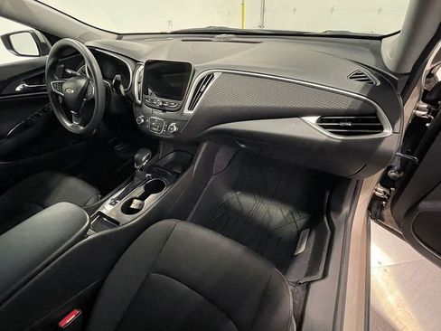 Used 2024 Chevrolet Malibu LS image 26