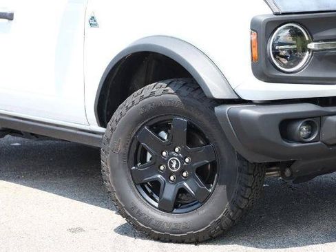 Used 2023 Ford Bronco Black Diamond AWD/4WD image 3