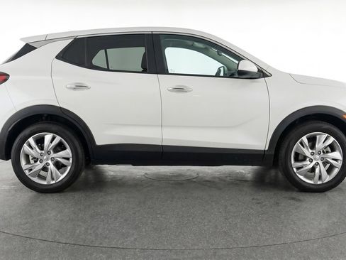 Used 2025 Buick Encore GX Preferred FWD image 11