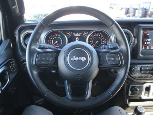 Used 2022 Jeep Wrangler Sport S image 13