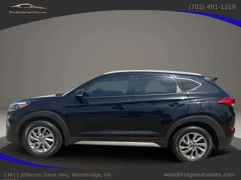 Used 2017 Hyundai Tucson SE Plus AWD/4WD image 4