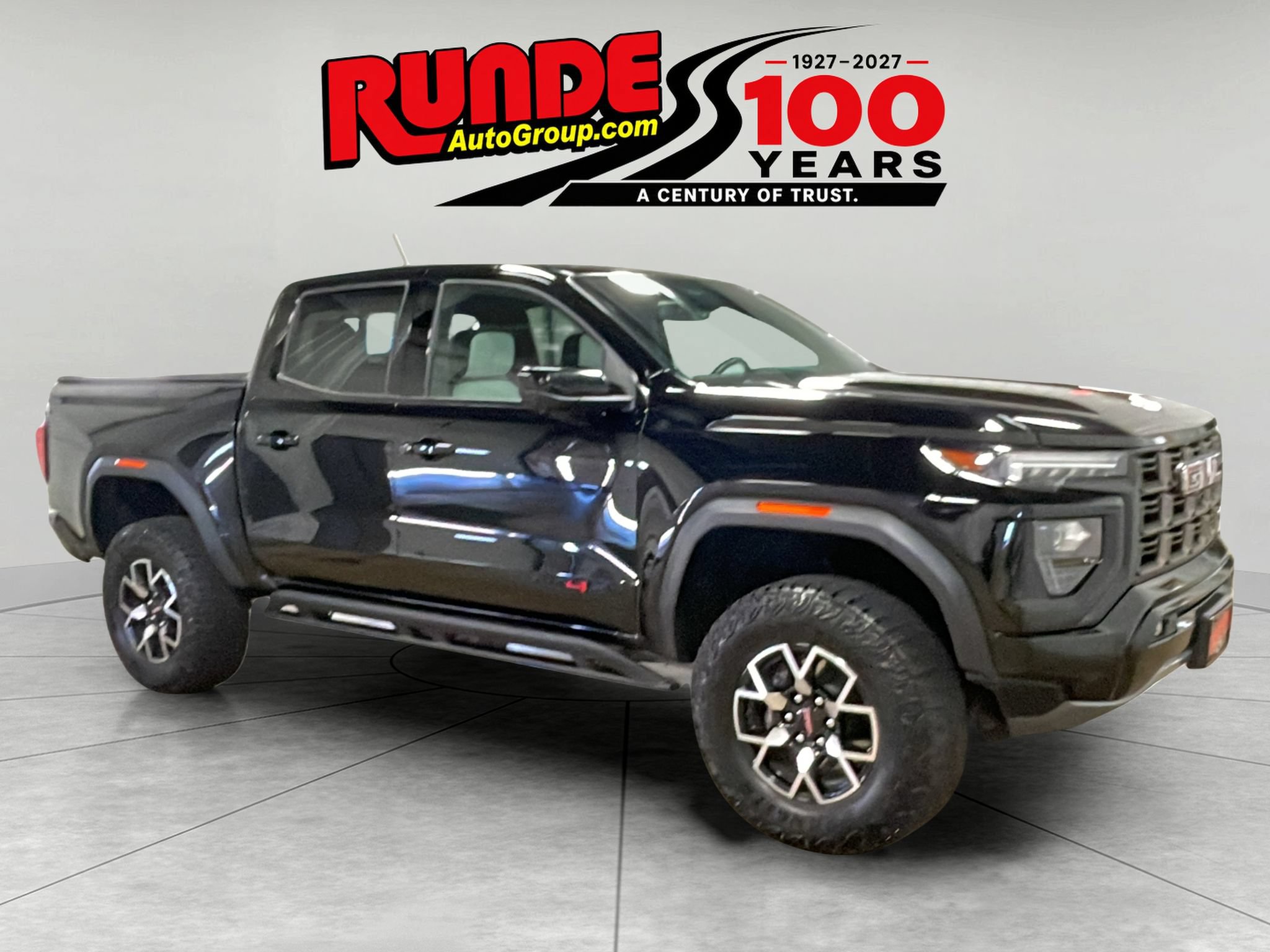 Used 2024 GMC Canyon AT4X AWD/4WD image 7