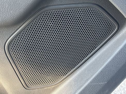 Used 2023 Ford Transit 350 XLT image 18