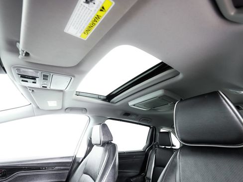 Used 2023 Honda Odyssey Elite image 34