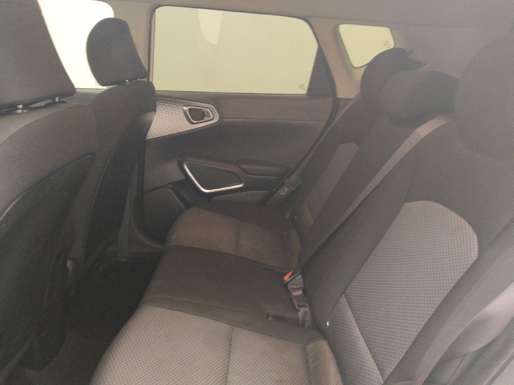 Used 2021 Kia Soul LX FWD image 18