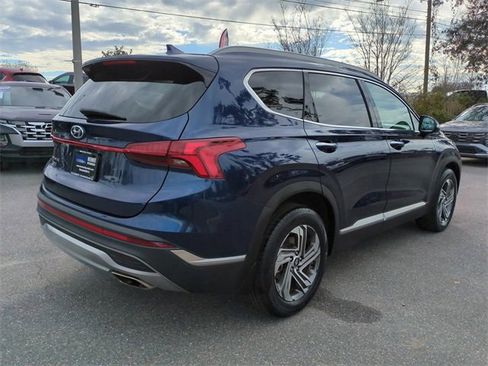 Certified 2023 Hyundai Santa Fe SEL w/ Premium Package image 5