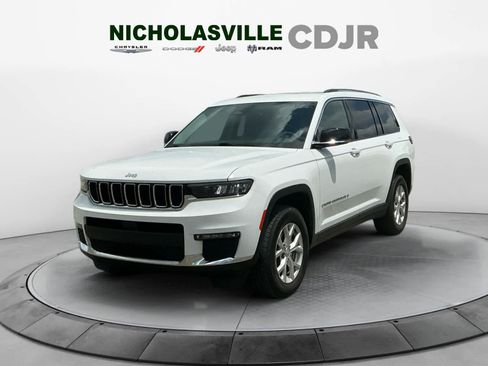 Used 2023 Jeep Grand Cherokee L Limited AWD/4WD image 1