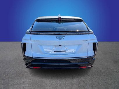 New 2026 Cadillac Lyriq Luxury