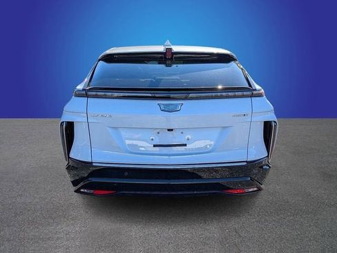 New 2026 Cadillac Lyriq Luxury image 4