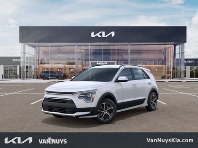 New 2025 Kia Niro EX