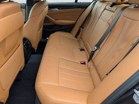 Used 2023 BMW 540i w/ Premium Package image 20