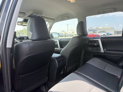 Used 2024 Toyota 4Runner SR5 Premium AWD/4WD image 44