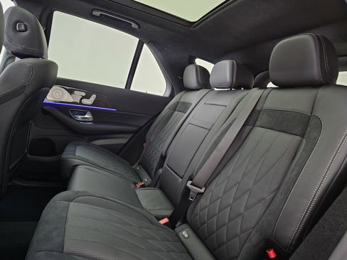 New 2026 Mercedes-Benz GLE 63 AMG S image 23
