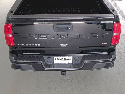 Used 2022 Chevrolet Colorado LT image 12