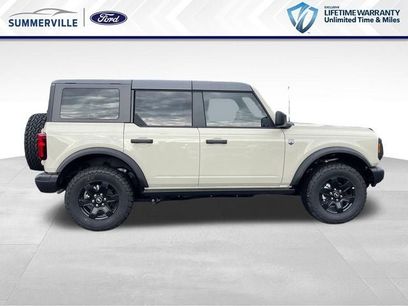 New 2025 Ford Bronco Big Bend w/ Black Diamond Package