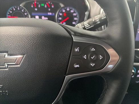 Used 2023 Chevrolet Traverse RS AWD/4WD image 13
