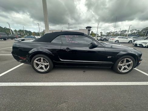 Used 2008 Ford Mustang GT RWD image 2