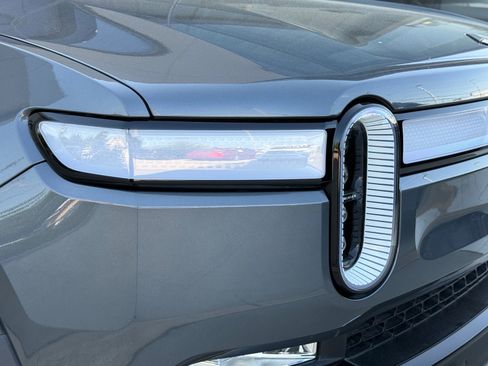 Used 2022 Rivian R1S Launch Edition AWD/4WD image 14