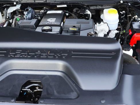 Used 2024 RAM 2500 Limited image 83