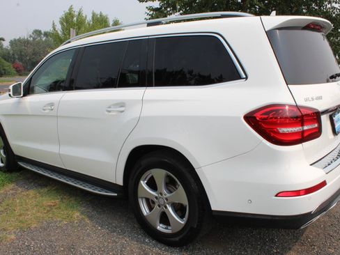 Used 2017 Mercedes-Benz GLS 450 4MATIC image 4