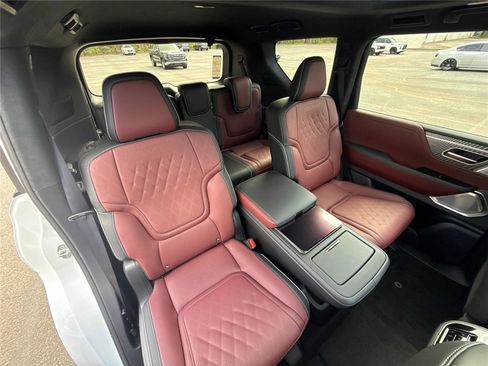 New 2026 INFINITI QX80 Autograph AWD/4WD image 29