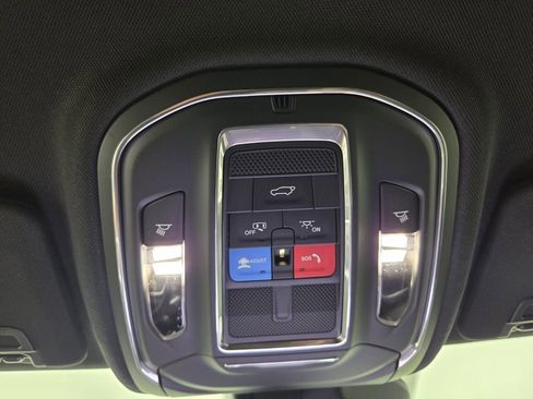 New 2026 Jeep Grand Cherokee Altitude RWD image 20