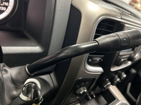 Used 2016 RAM 2500 Big Horn w/ Black Appearance Group image 18