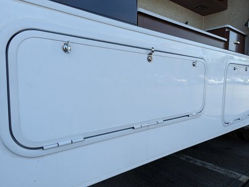 Used 2019 Chevrolet Express 4500 w/ RV Package RWD image 21