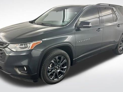 Used 2021 Chevrolet Traverse RS image 4