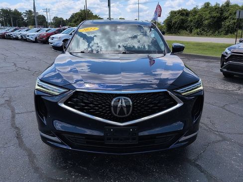 Used 2024 Acura MDX SH-AWD w/ Technology Package image 3