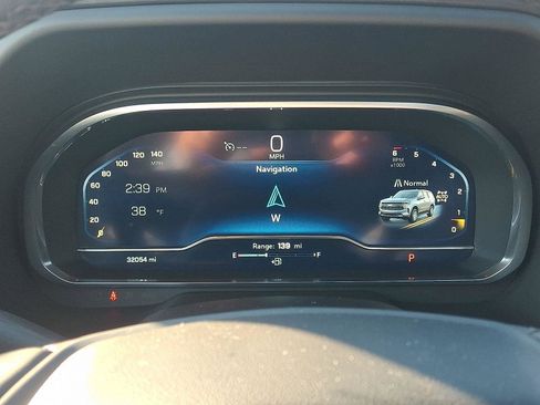 Used 2023 Chevrolet Tahoe Z71 w/ Z71 Off-Road Package image 22