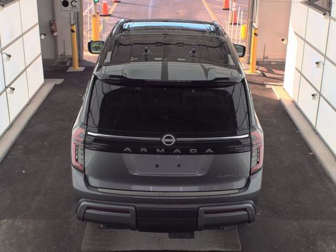 Used 2025 Nissan Armada Platinum image 7