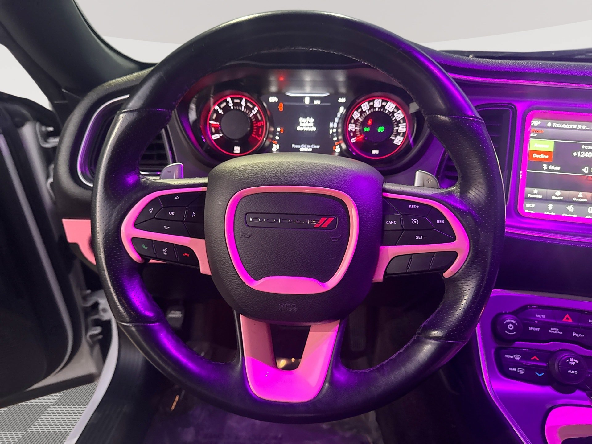Used 2019 Dodge Challenger R/T w/ Plus Package RWD image 11