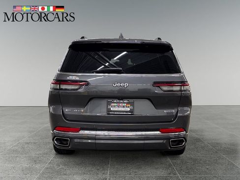 Used 2022 Jeep Grand Cherokee L Overland AWD/4WD image 4