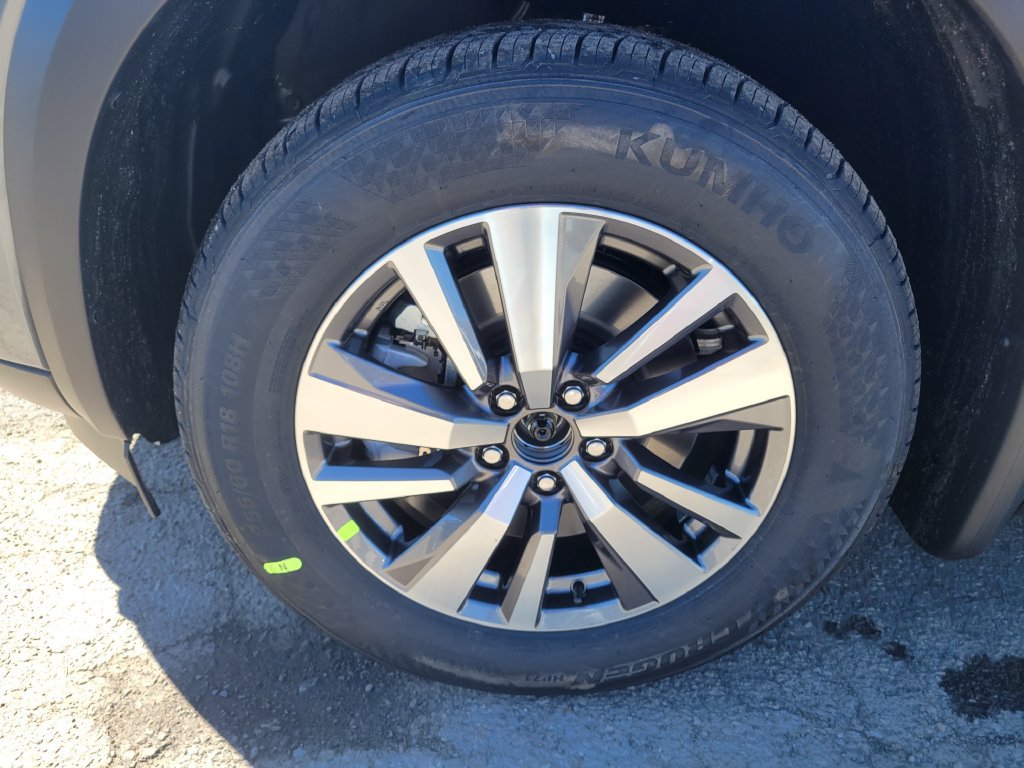New 2026 Nissan Pathfinder SL AWD/4WD image 10