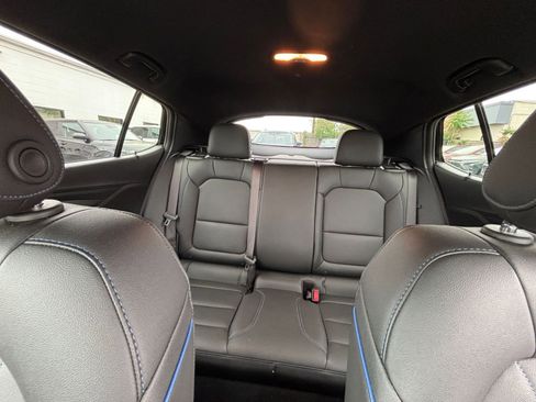 Used 2025 Buick Envista Sport Touring FWD image 38