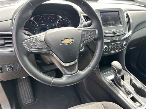 Used 2024 Chevrolet Equinox LT image 13