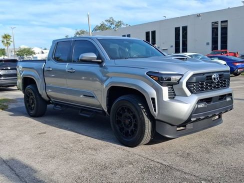 Used 2024 Toyota Tacoma TRD Sport RWD image 1