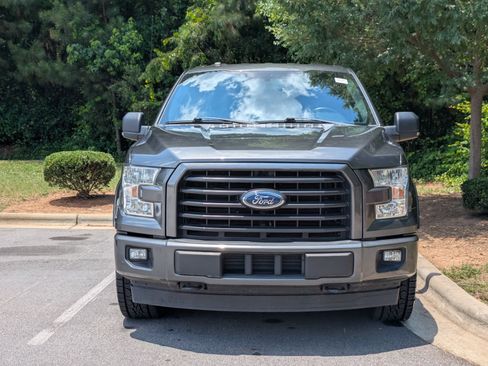 Used 2017 Ford F150 XLT w/ Equipment Group 301A Mid AWD/4WD image 7