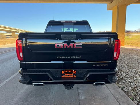 Used 2019 GMC Sierra 1500 Denali w/ Technology Package image 4