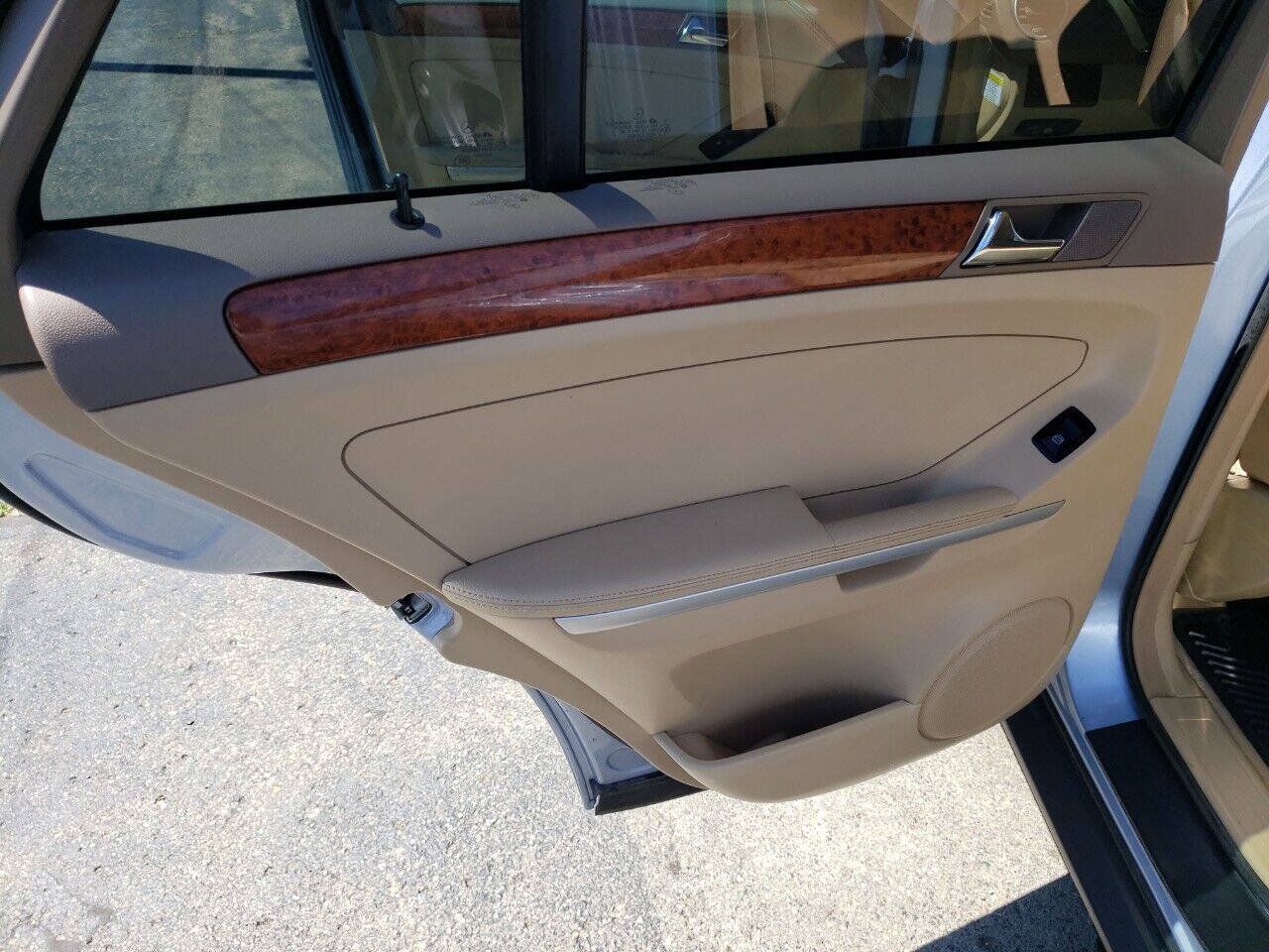 Used 2008 Mercedes-Benz ML 320 4MATIC image 27