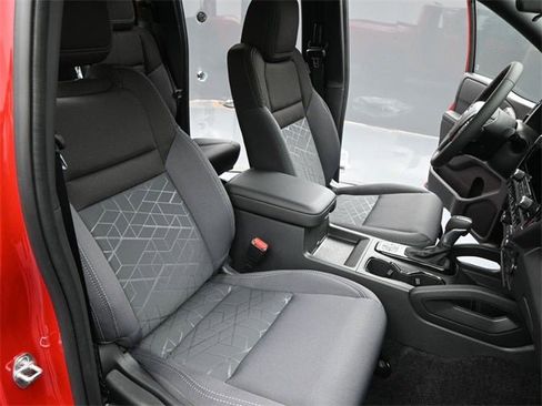 New 2026 Nissan Frontier SV w/ All-Weather Content Package image 25