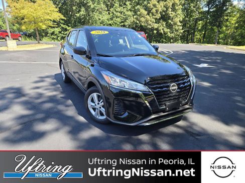 Used 2025 Nissan Kicks Play S FWD image 1